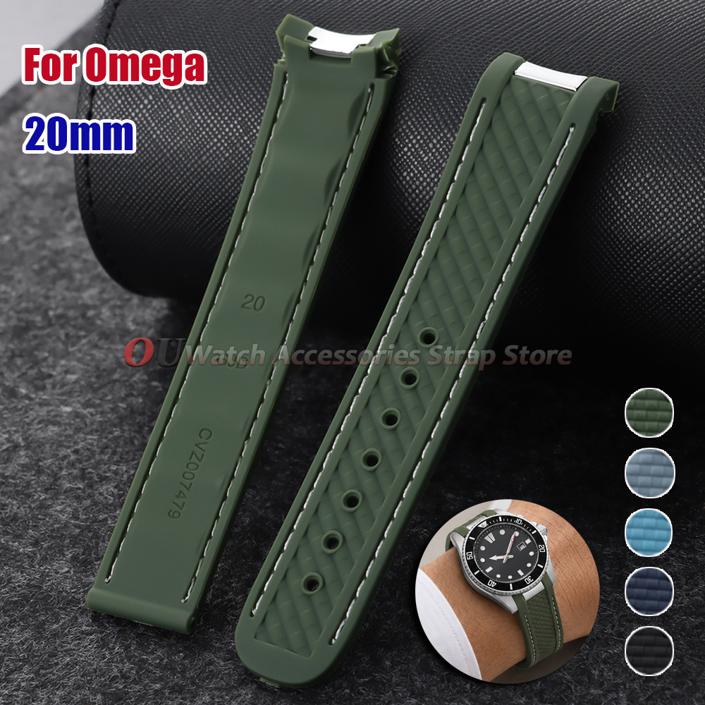 Zakrzywiony silikonowy pasek d – Omega Watch Seamaster recenzja i cena