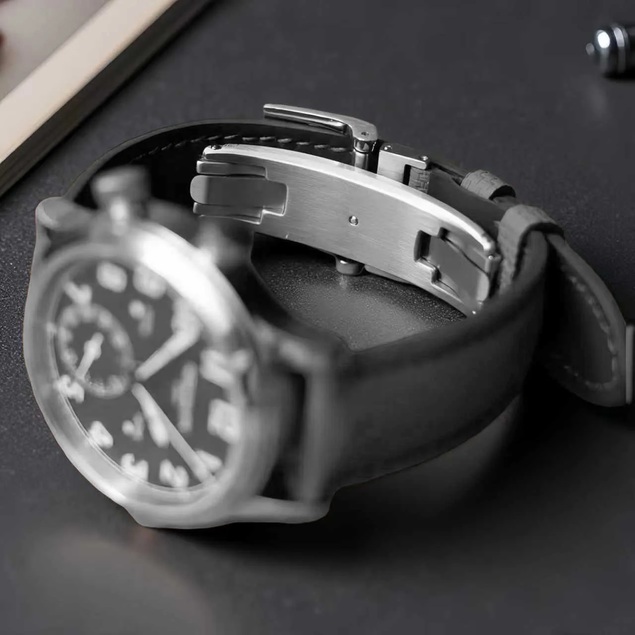 Zapięcie do paska zegarka typu – Luxury Watch Face recenzja i cena